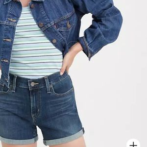 Levi’s wedgie short